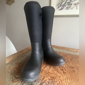 Bogs Crandall Tall Waterproof Boots Faux Fur Lined Black Womens Size US 9 NWT